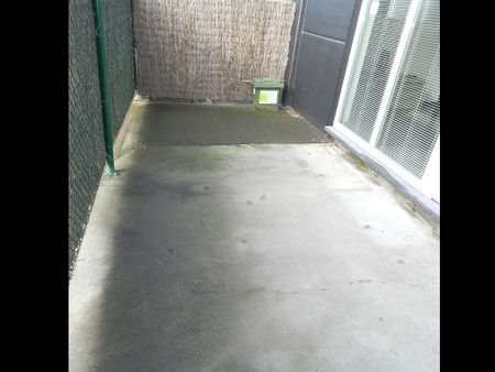 Woning met 2 slaapkamers en inpandige garage + terras ☀️🚗 - Photo 5