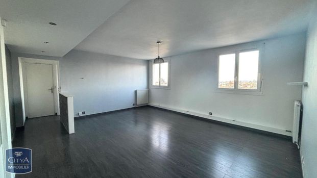 Location Appartement 2 pièces 56m² ST CYR SUR LOIRE 37540 - Photo 1