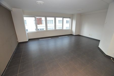 Modern appartement 5de verdiep (centrum) - Photo 3