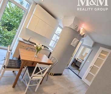 Staromestský byt 63m2 s dušou a 10 m² lodžiou – Fotografia 4
