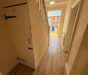 Wentworth Avenue, WALLASEY CH45 - Photo 4