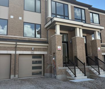 For Lease - 462 Jack Wilford Way, Woodstock, Ontario - Photo 5