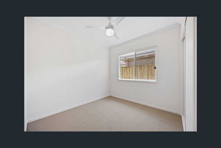 79 Blossom Circuit, Deebing Heights QLD 4306 - House For Rent | Domain - Photo 4