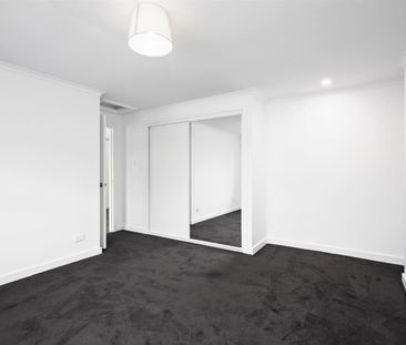 Modern Home in Prime Location! - Photo 4