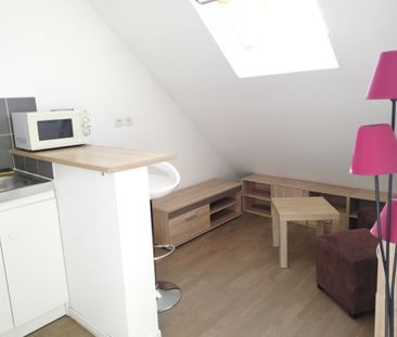 Location Appartement 2 pièces 10m² - Photo 1