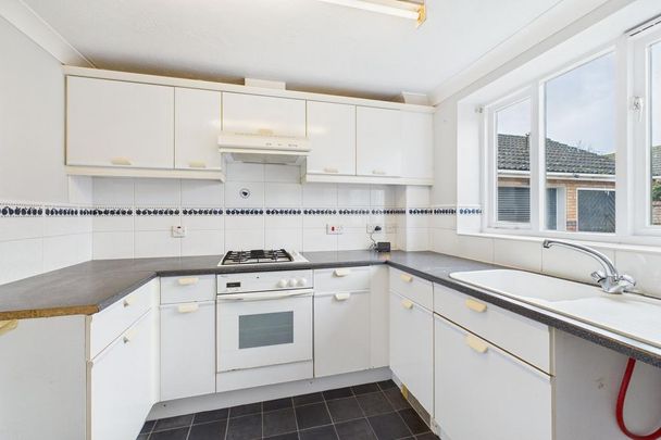 2 bedroom terraced house to rent - Photo 1