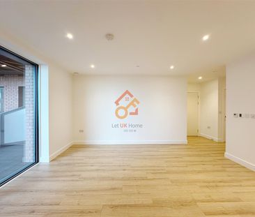 Waterview House, 12 Quay Walk, Wembley HA0 - Photo 3