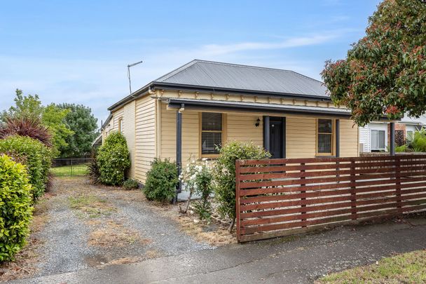 32 Lytton Street, Invermay - Photo 1