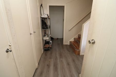 Room in a Shared Flat, Eric Street, E3 - Photo 3