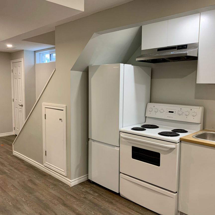 For Lease - 85 Watt Street, Guelph, Ontario - Photo 1