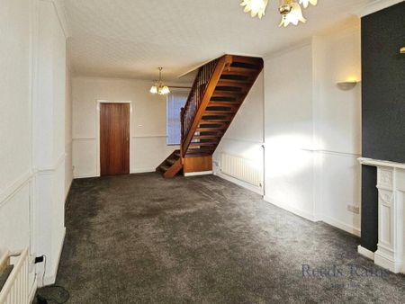 2 bedroom terraced house to rent - Photo 2