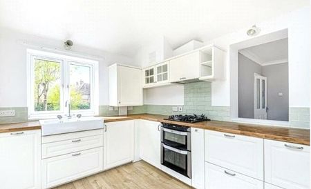 3 bedroom maisonette to rent - Photo 5