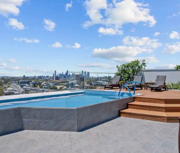 “Spacious 1 Bedroom Apartment – Luxury Living in the Heart of Indoo... - Photo 3