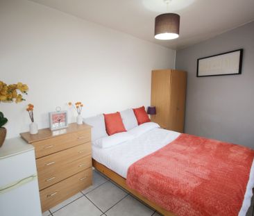 53 Canwick Road, Lincoln, Lincolnshire, LN5 8HE - Photo 2