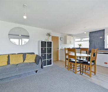 3 bedroom bungalow to rent - Photo 2