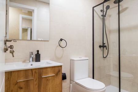 Avenida de la Plaza de Toros, Madrid, Community of Madrid 28025 - Foto 5