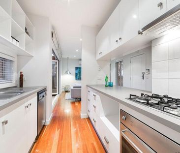 71A Christmas St, Northcote VIC 3070 - Townhouse For Rent | Domain - Photo 3