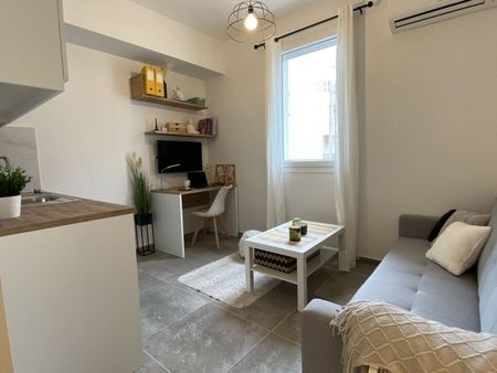 Διαμέρισμα για ενοικίαση Κέντρο (Ζωγράφου) - Photo 4