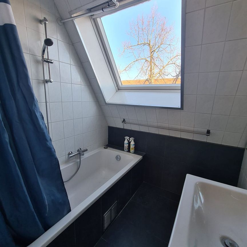 Huis te huur: Newtonstraat 27 1098 GX Amsterdam - Photo 1