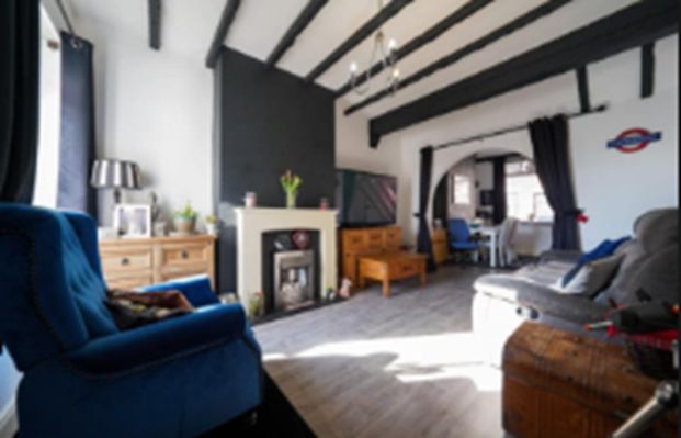 2 Bed Terraced House, Leeson Street, LE2 - Photo 1