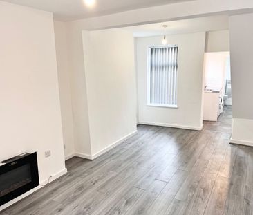 2 Bed End Terrace, Tudor Street, L6 - Photo 3
