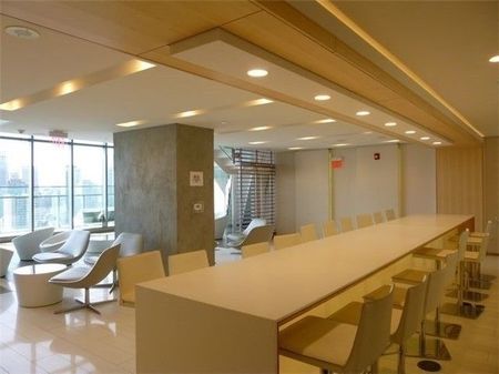 For Lease - 45 Charles Street Unit# 3101, Toronto, Ontario - Photo 4