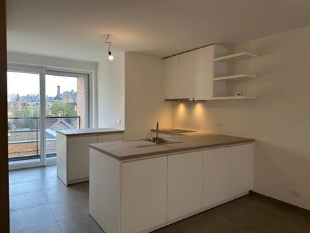 Nieuwbouw appartement op de eerste verdieping met garagebox - Photo 2