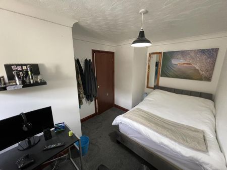 3 bedroom house to rent - Photo 3