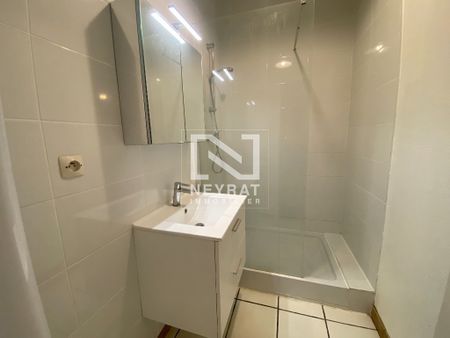 Location Appartement 2 pièces 42m² CHALON SUR SAONE 71100 - Photo 3