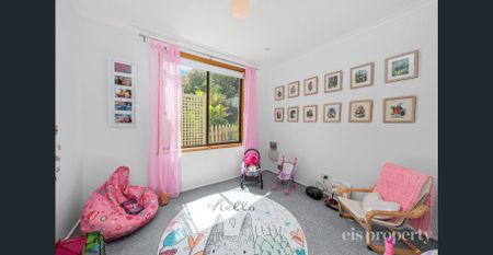 Ideal Family Home In Lenah Valley - Photo 4