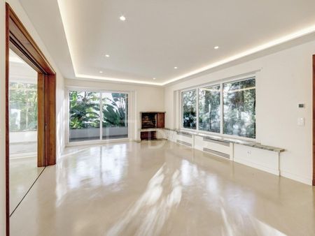 Cascais e Estoril, Lisbon - Photo 2