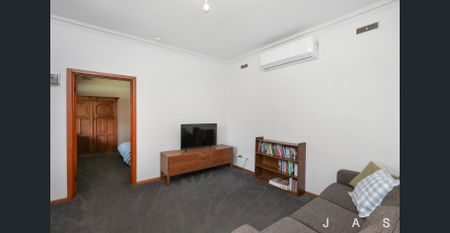 Charming Family Home with Bonus Self-Contained Bungalow - Photo 2