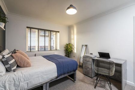 1 bedroom in a house share to rent - Photo 5
