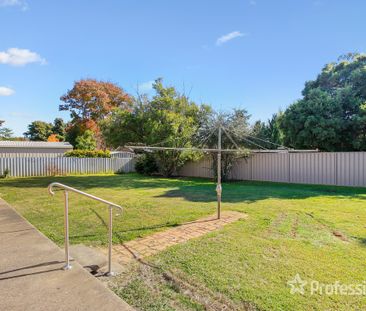 50 Balmoral Crescent, Lake Albert NSW 2650 - Photo 6