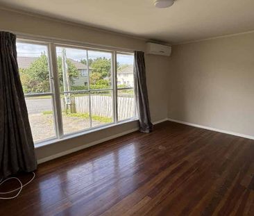 82 Leicester Street, Cannons Creek – Newly Renovated 3 Bedroom Home - Photo 2