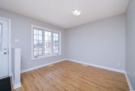 For Lease - 1 Violet Street, Barrie, Ontario - Photo 5