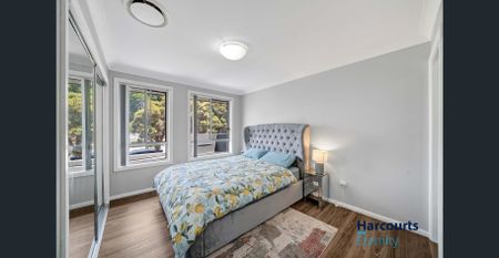 Stunning 4 Bedroom Townhouse Situated in the Heart of Girraween! - Photo 5