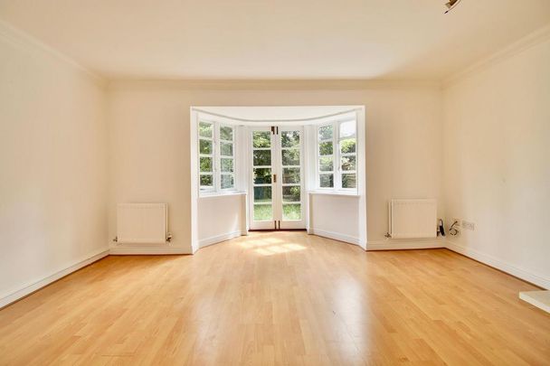 3 bedroom terraced house to rent - Photo 1