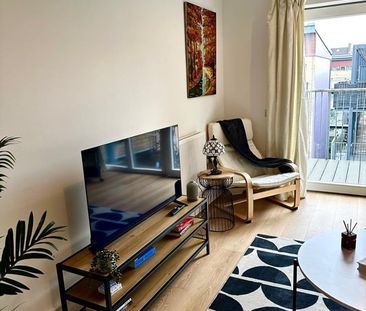 1 Bed Flat, Coopers Road, SE1 - Photo 4
