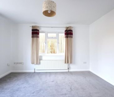 3 bedroom bungalow to rent - Photo 3