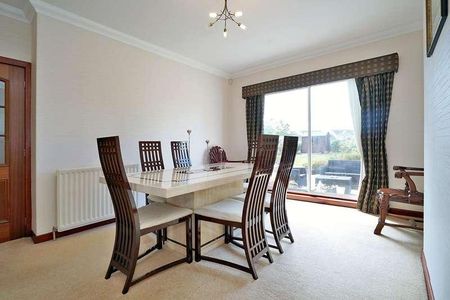 Burnieboozle Crescent, Aberdeen, AB15 - Photo 2