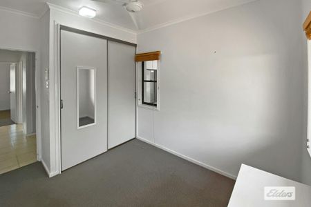 Family Home With It All & Made For Entertaining - Photo 4