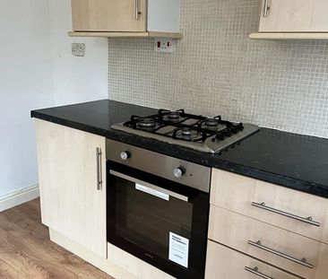 2 Bed Flat, Dalton Road, CH45 - Photo 3