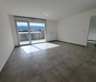 Location Appartement 2 pièces 46m² SCIONZIER 74950 - Photo 3