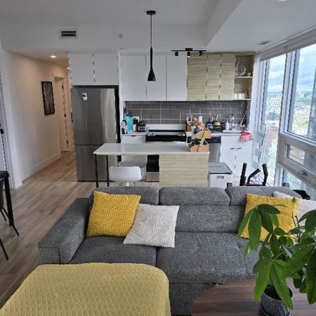 Transfert de bail – 4 1/2 moderne au centre-ville de Montréal - Condo / Appartement à louer - Photo 4