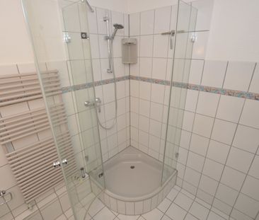 Lörick – Seestern: Gemütliche Dachgeschoß-Wohnung im Reihenendhaus - Photo 1