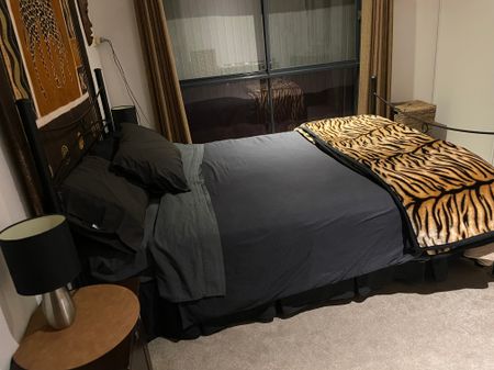 Helensvale - Photo 5