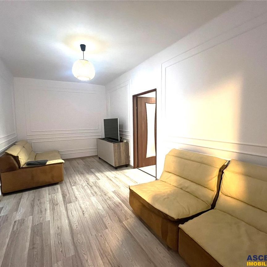 Apartament in casa, Ultracentral, Brasov - Fotografie 1