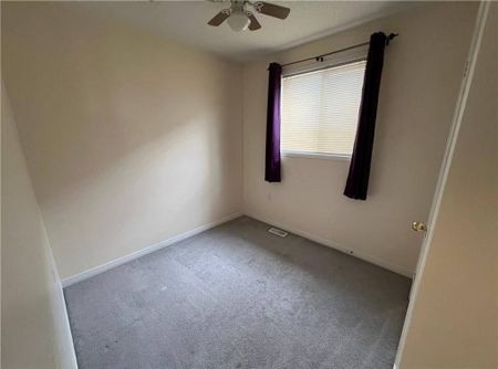 For Lease - 52 Admiral Crescent, Essa, Ontario - Photo 5