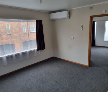 Cozy and Convenient One-Bedroom Upstairs Flat in an Ideal Location ... - Photo 5